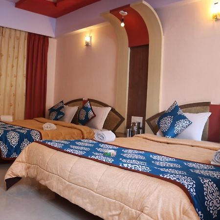 ماهاباليشوار Hotel Sai Regency المظهر الخارجي الصورة