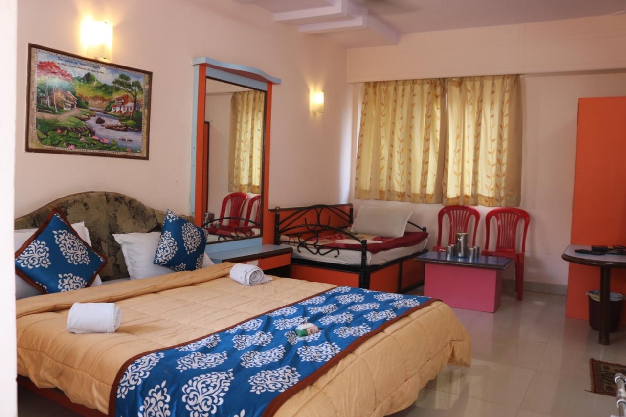 ماهاباليشوار Hotel Sai Regency المظهر الخارجي الصورة