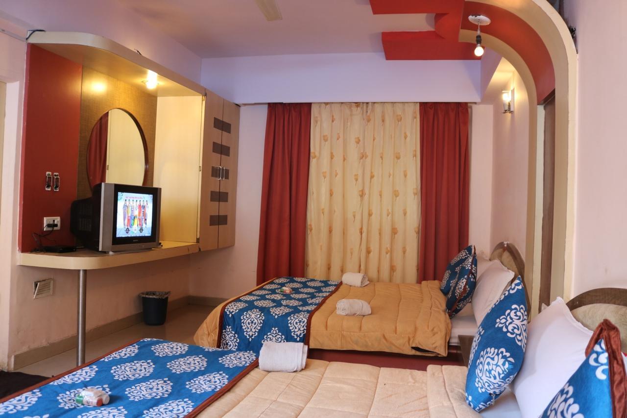 ماهاباليشوار Hotel Sai Regency المظهر الخارجي الصورة